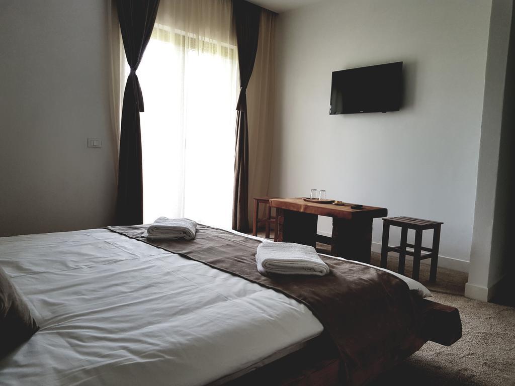 Heaven Guesthouse Corbeni Extérieur photo