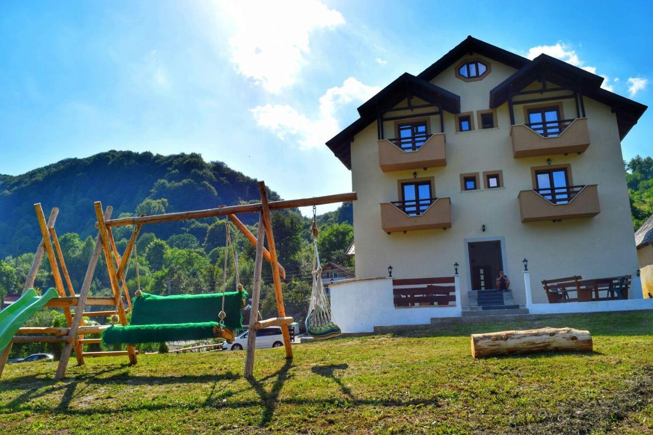 Heaven Guesthouse Corbeni Extérieur photo